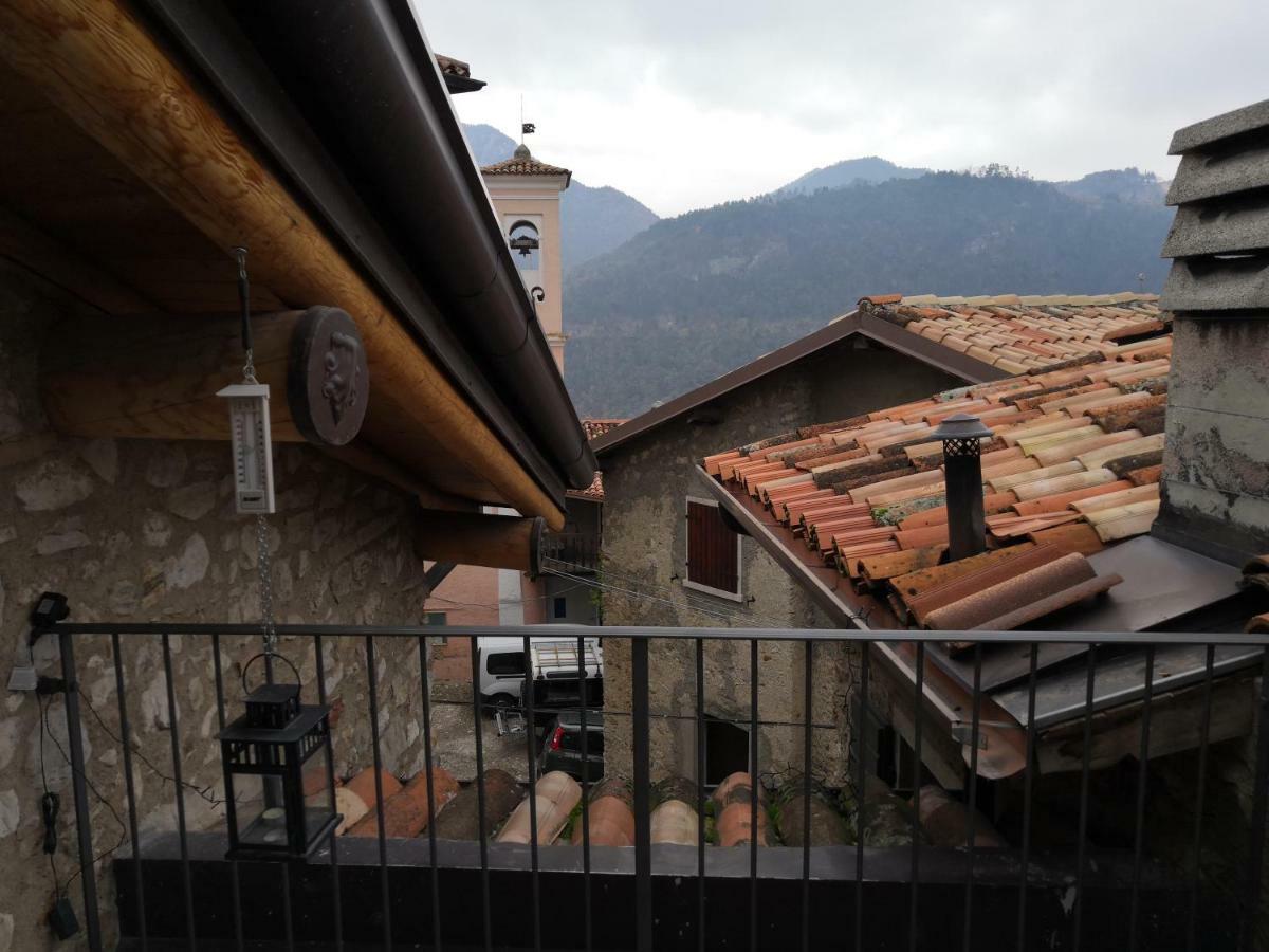 TremosineCasa Nel Borgo - Il Gufo公寓 外观 照片