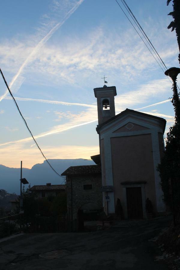 TremosineCasa Nel Borgo - Il Gufo公寓 外观 照片